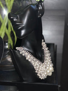 Clustered Pearl Choker | Accessories